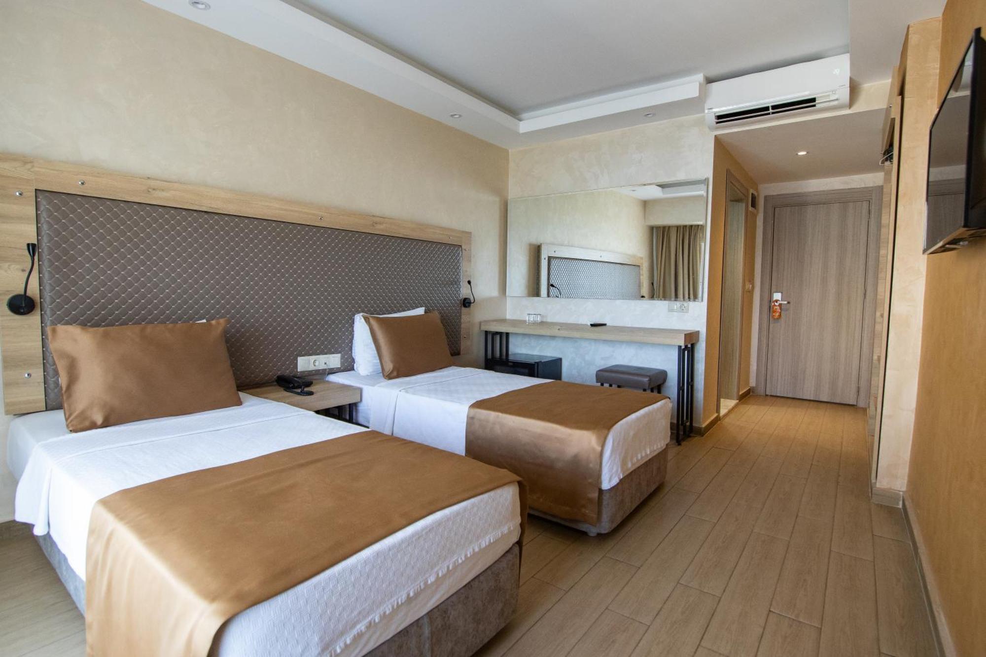 Point Beach Hotel Marmaris Kültér fotó